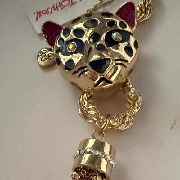 Betsey Johnson Gold Leopard Pendant Necklace NWT - Picture 6 of 13